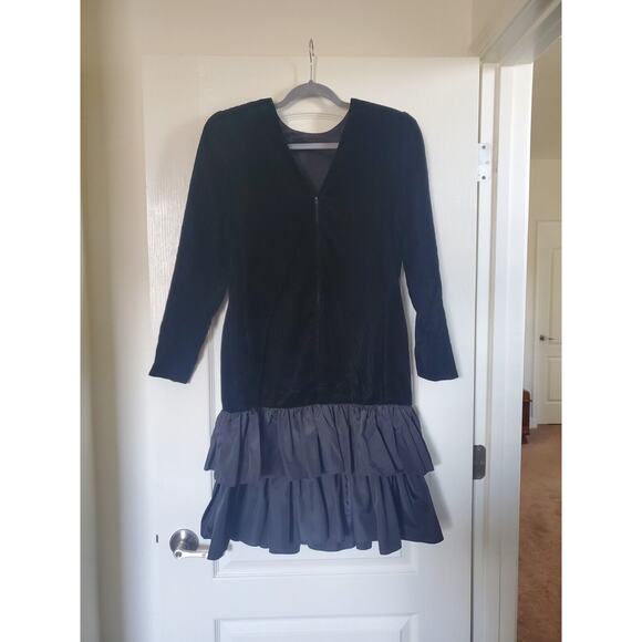 Vintage 80s Formal Black Velvet Drop Waist Tier Ruffled Skirt Midi Dress, Size 8 - Picture 9 of 13